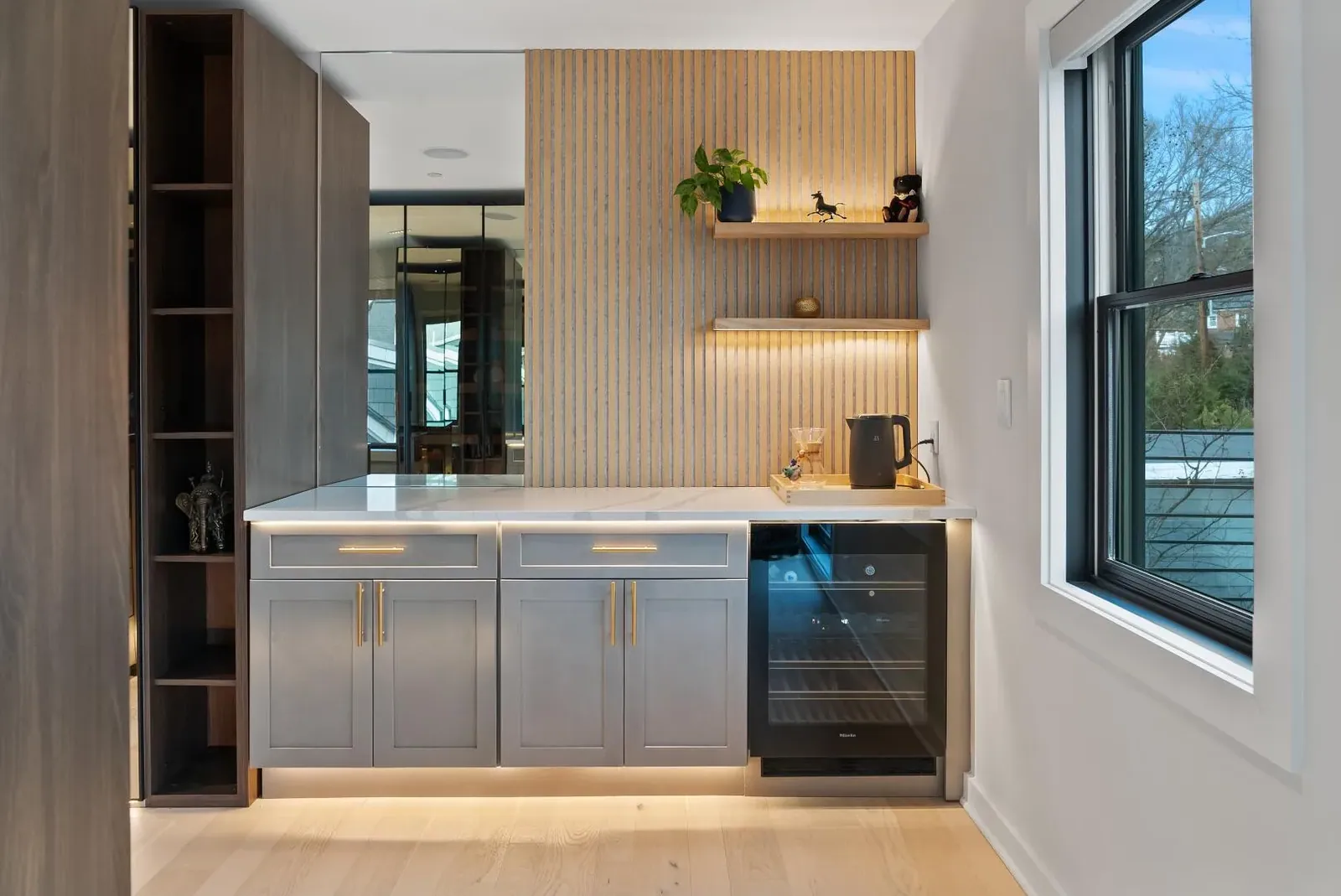 Coffee Station & Custom Walk-In Closet – Foxhall, DC, photo 3 of 10
