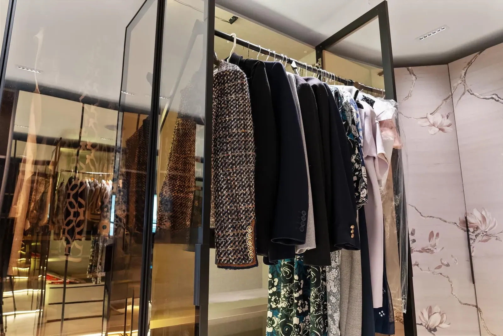 Coffee Station & Custom Walk-In Closet – Foxhall, DC, photo 7 of 10