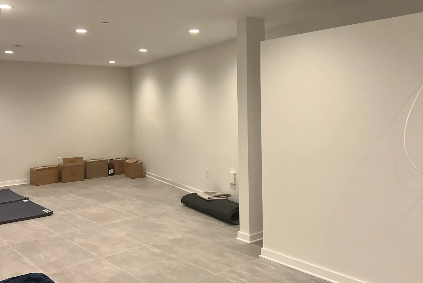 Modern Bar & Home Gym – Palisades, DC, before (4 of 4)
