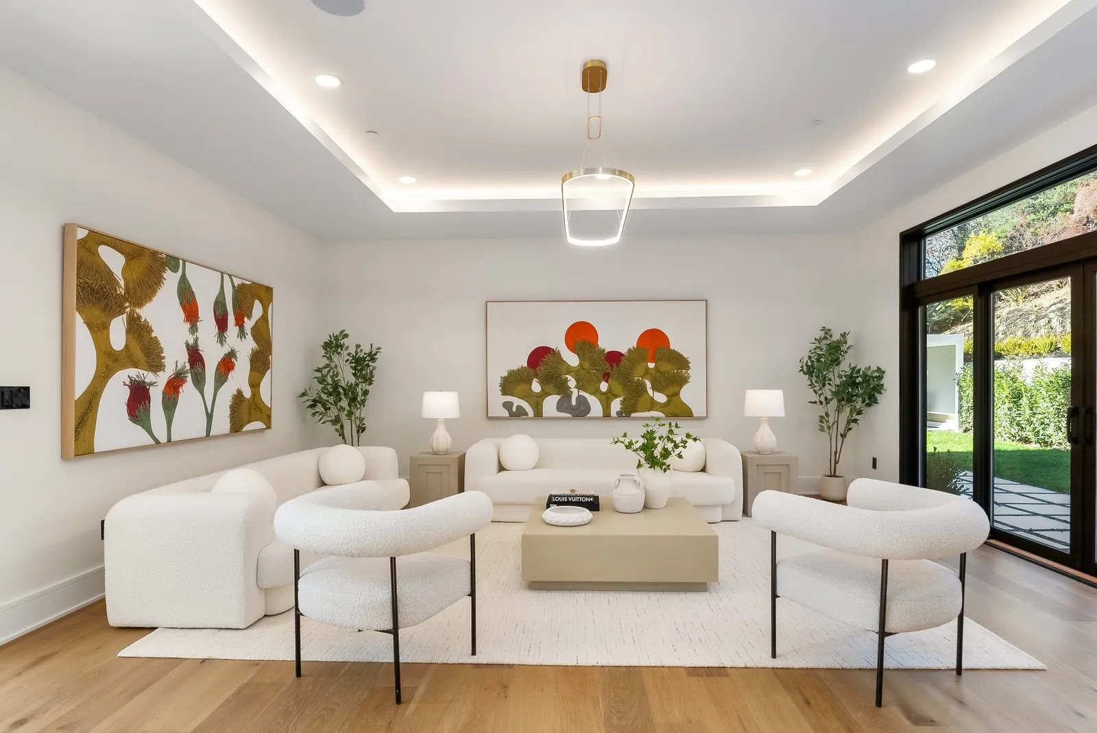 Staged home by HomeStylists, photo 1