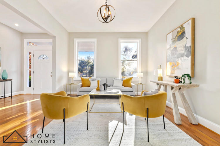 What Is a Home Staging Pricing Calculator?